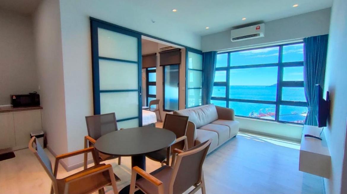 Jesselton Quay Seaview # Chariskey Suites Kota Kinabalu Exterior photo